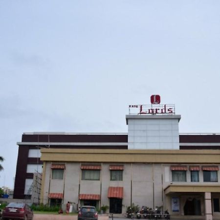 Rang Lords Inn Bharuch Eksteriør billede